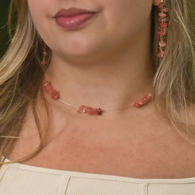 Choker Fio de Nylon Cascalho Cherry