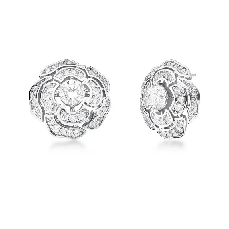 Brinco Flor Botão Cravejado Com Ponto De Luz